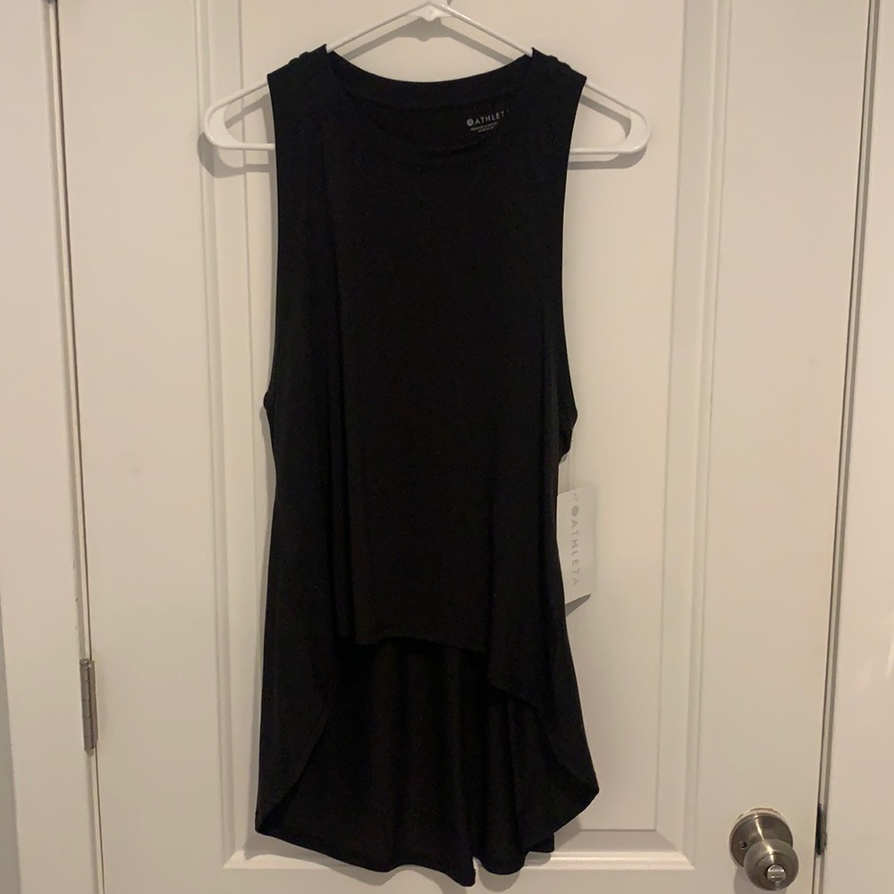 Athleta Essence relaxed high-low tank